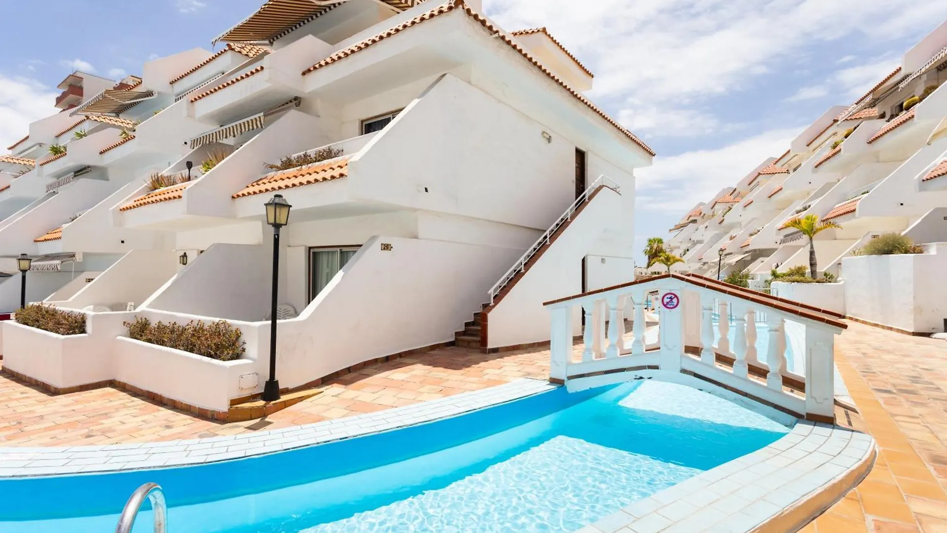 公寓 Home2Book Tropical Poolside Retreat, Las Americas 阿罗纳