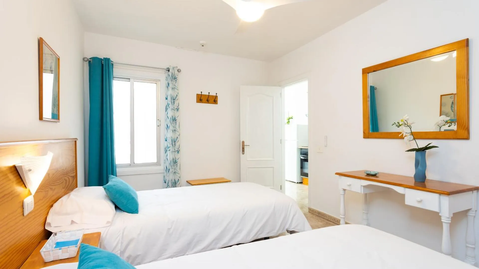 Home2Book Tropical Poolside Retreat, Las Americas 阿罗纳